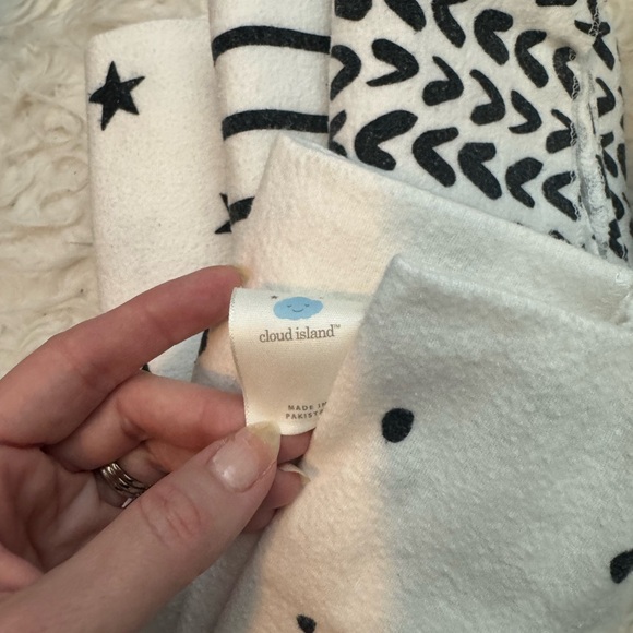 Bundle of Cloud Island Cotton Receiving  Blankets - Picture 6 of 7